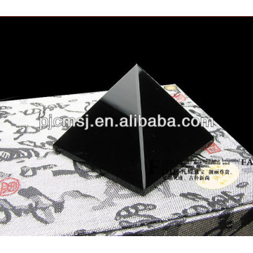 Efectos de escritorio 2015 de la oficina cristalina. Pisapapeles cristalino negro de la pirámide para la decoración de la oficina